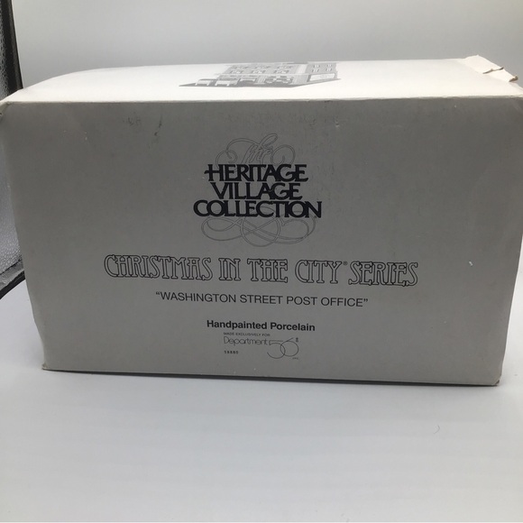 1996 Dept. 56 “Washington Street Post Office” Christmas in the City Series 58880 - Picture 16 of 16